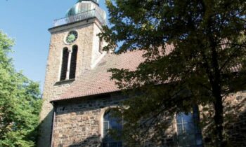 Auf dem Podium: Flüchtlingsschutz in Witten
