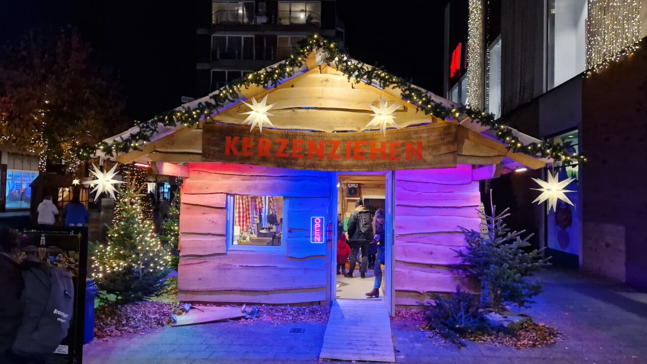 Die Creativ-Hütte auf dem Wittener Weihnachtsmarkt