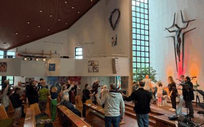 Wir bleiben in Verbindung! Der GO:Generations-Gottesdienst immer am 1.Sonntag im Monat
