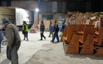 Unsere Kirchenbänke sind in der Ukraine angekommen